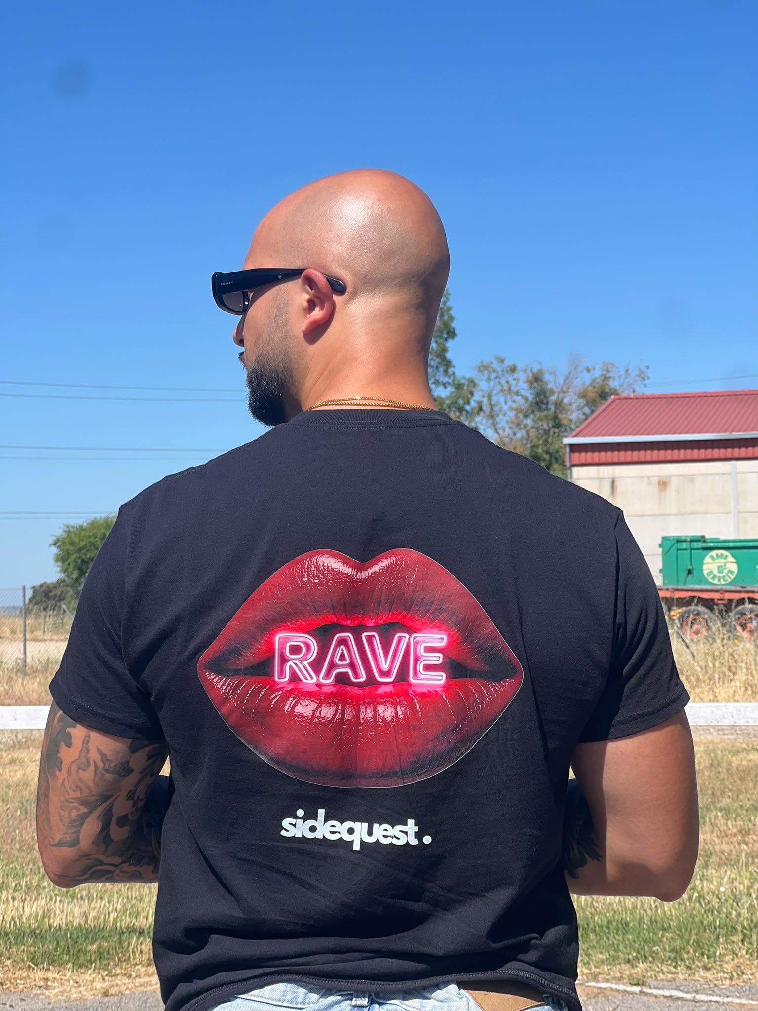 Lips Unisex T-shirt | sidequest.