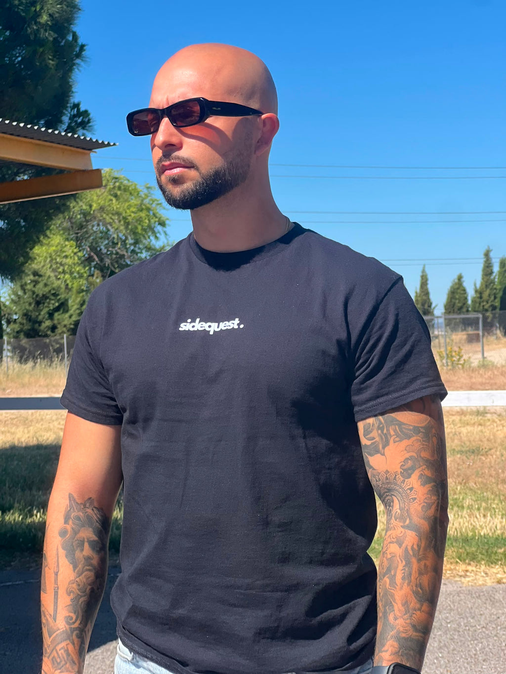 LIPS Unisex  T-shirt | sidequest.